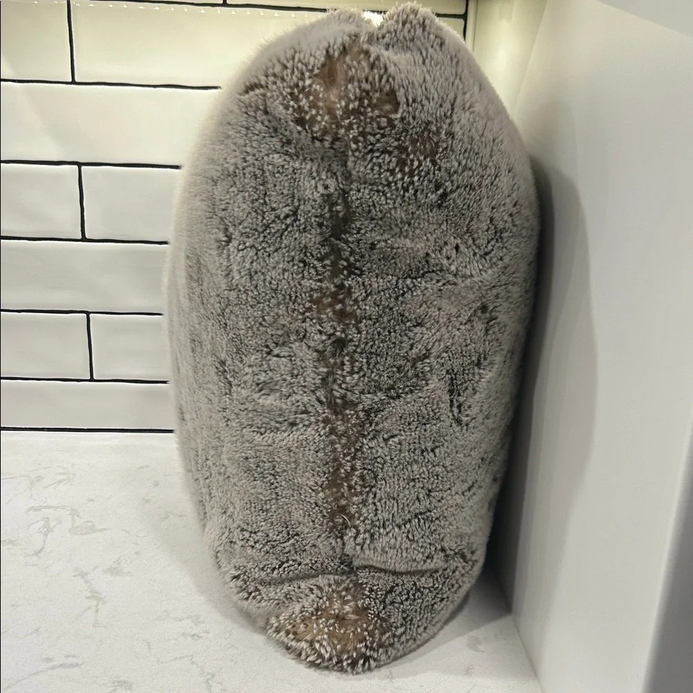 Magaschoni home faux